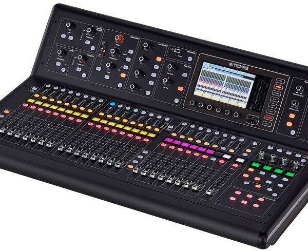 Midas M32