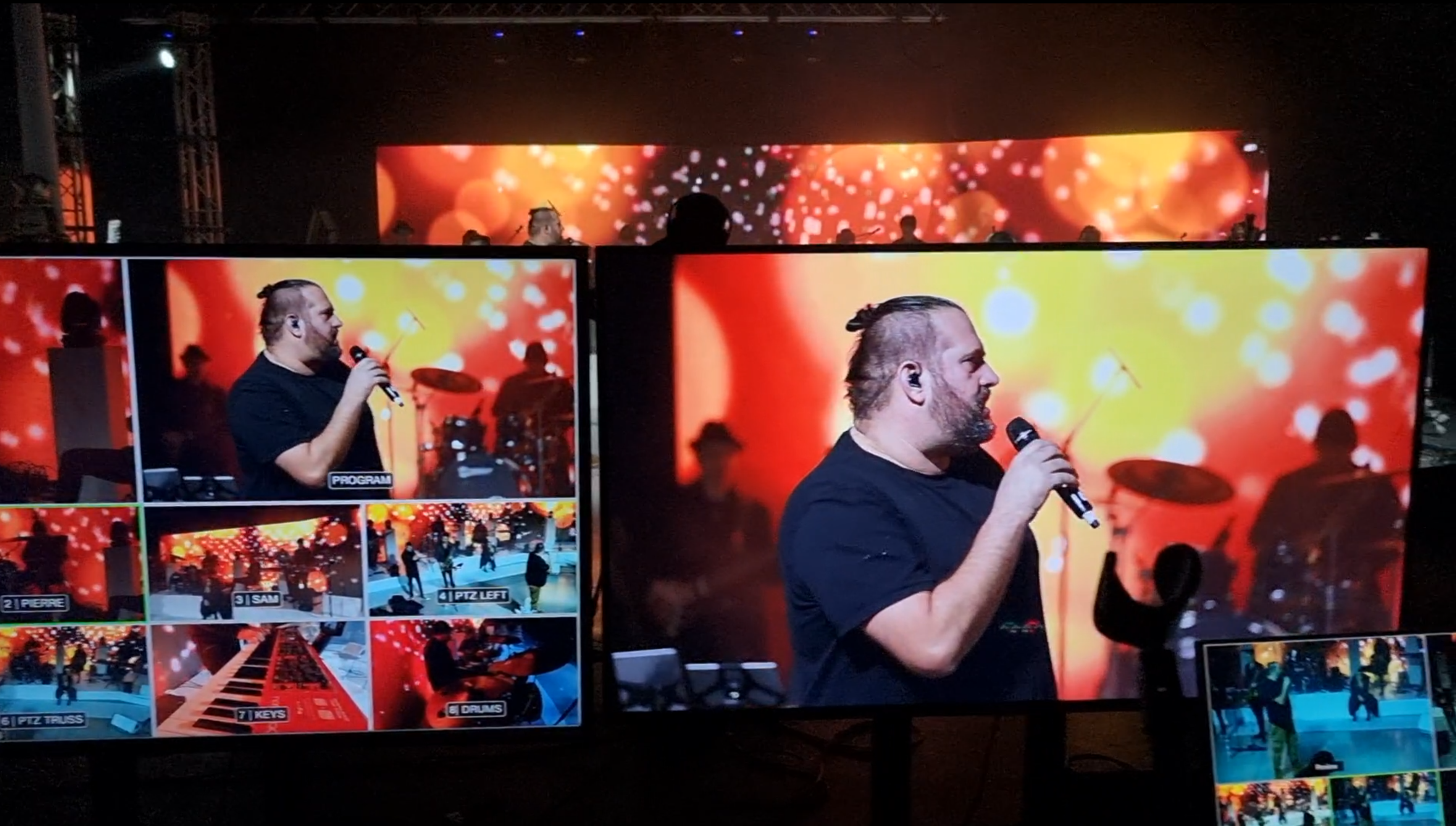 Full Width Featured Image with Sidebar